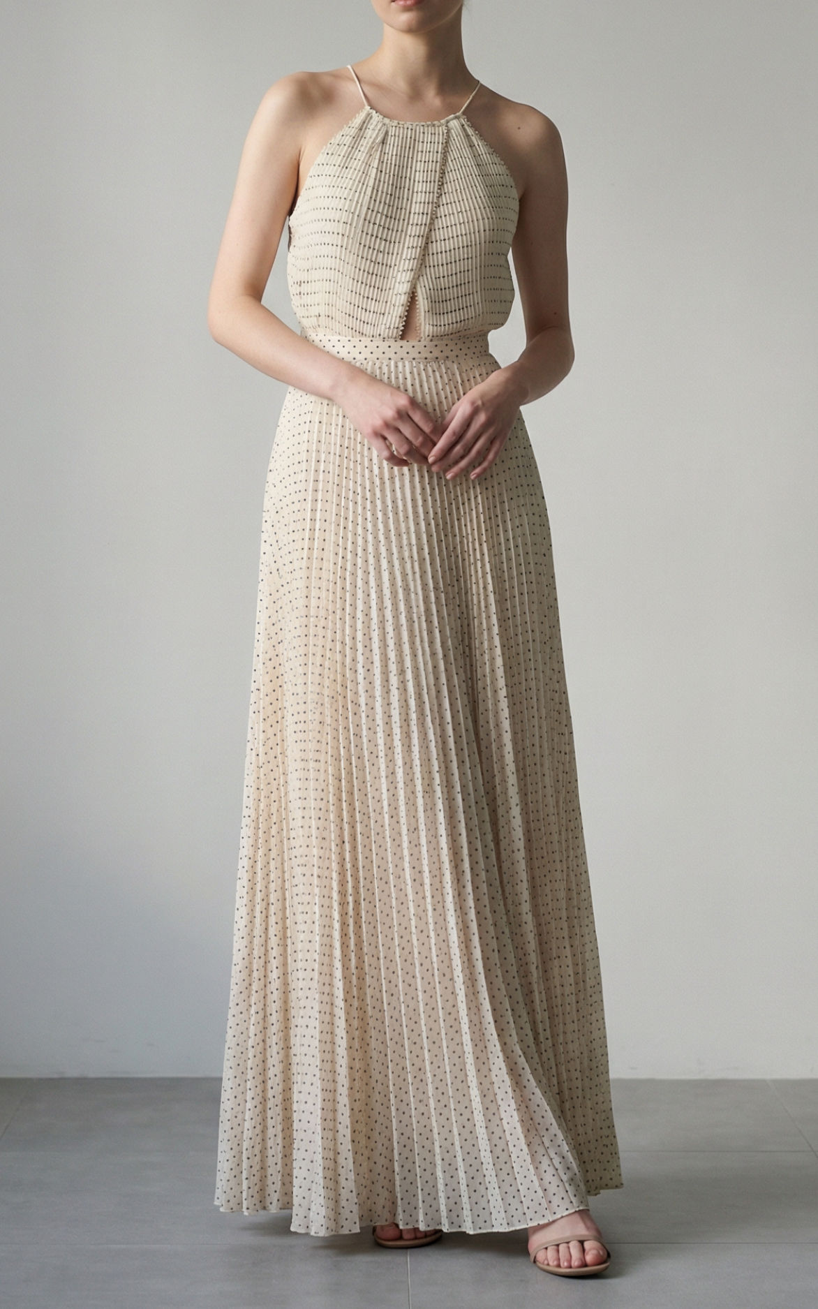 Estella.K – The Rent Styles